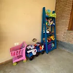 Nai\'A Suites